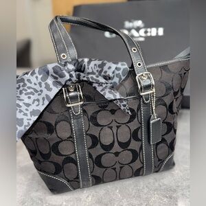Coach Black🖤Signature Rare Mini Vintage Tote #6043